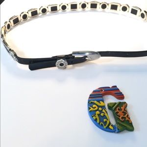 Lady Captiva Black Leather and Silver Belt  Size M